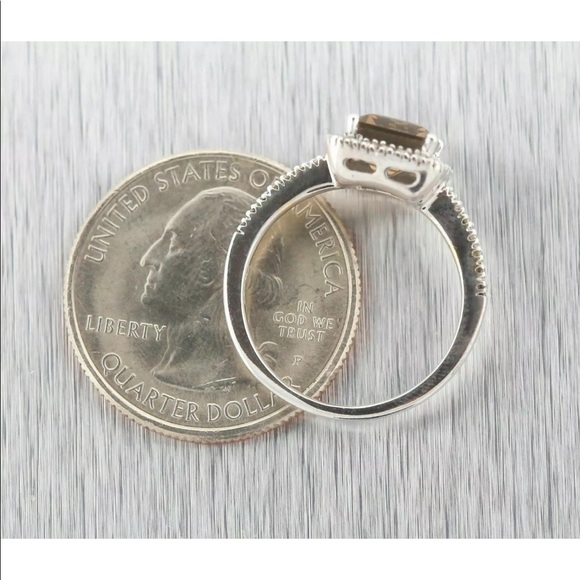 (SIZE 7) 14K White Gold 9x7mm Smokey Quartz Gemstone Diamond Cocktail Ring - Picture 6 of 6